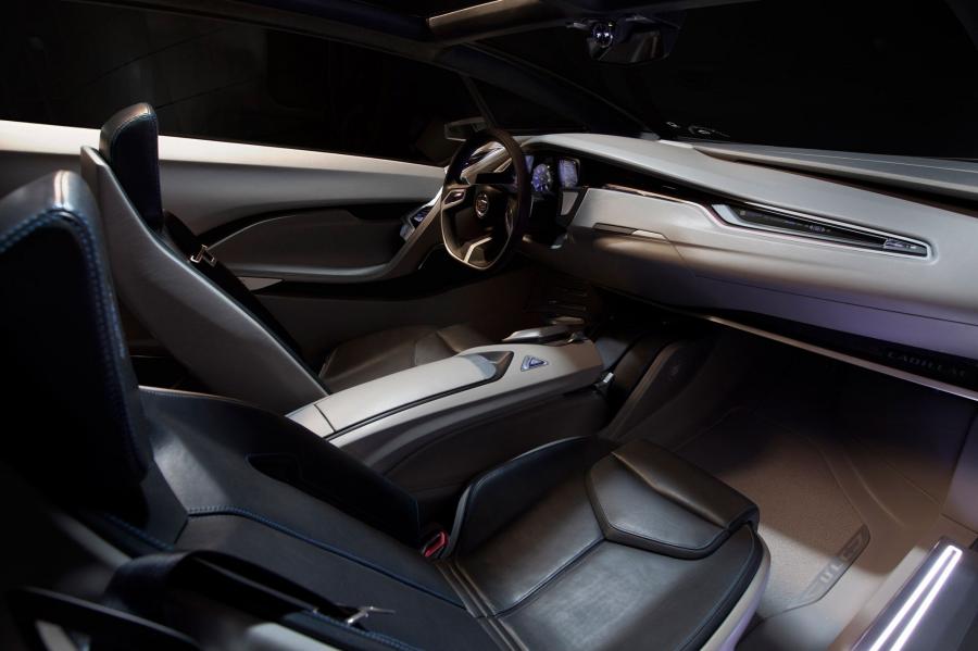  Cadillac Urban Luxury Concept 2010 года  (фото 13 из 45)